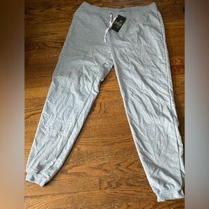 New Joggers -with tags